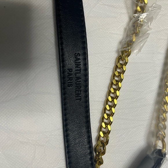 BAG - Picture 4 of 7